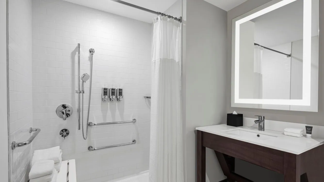 Four Points by Sheraton Flushing, New York — görsel 12